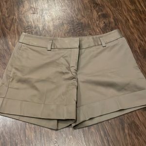 Express cuffed shorts, brown, size 6